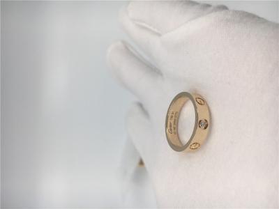 China Amarillo del oro del diamante 18K del anillo B4056100 1 de la alianza de boda del amor en venta