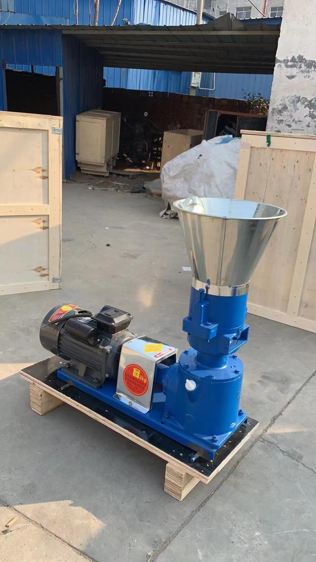 Automatic Poultry Feed Pellet Machine