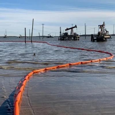 Chine Boom de contention d'huile de caoutchouc en mousse de barrière flottante en PVC Port de contenant personnalisé / lac / boom pétrolier offshore à vendre