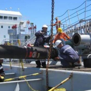 Китай Шланг дока STS 10 дюймов морской для перенося нефти продается