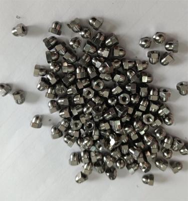 China Nozes de titânio M2,M4,M6,M8,M10,M12 cabeça de domo Acorn Hex Nuts preço de fábrica e melhor serviço à venda