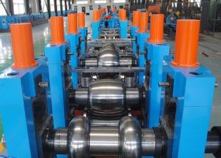 China Diameter 25mm-95mm Carbon Steel Tube Making Machine Speed Fast Speed 100m/Min for sale