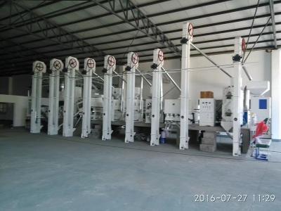 China Máquinas de molienda de arroz a pequeña escala conjunto completo planta moderna de molienda de arroz en venta