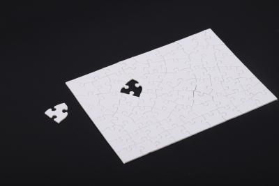 China Interlocking Puzzle Playing Cards Black Spade Card OEM à venda