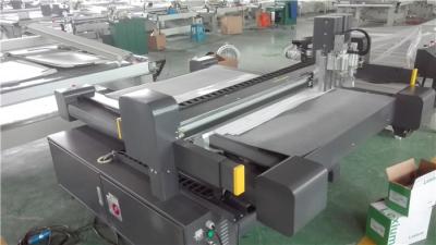 China Graphic Flatbed Digital Cutting Machine , Paper Box Cutting Machine 1400 Mm/S for sale