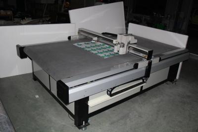 Chine système de diagnostic à distance ondulé coupé par Honeyboard de machine de fabrication de cartons de 60mm à vendre