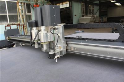 China Steel Structure Foam Cutting Machine / Automatic Card Cutter 5000mm*2500mm Cut Area for sale