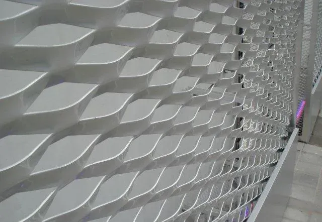 High Quality Low Carbon Steel Plate Expanded Metal Mesh