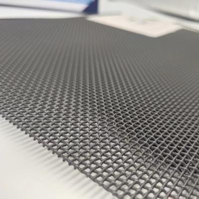 China Pantalla de acero inoxidable revestida negra invisible de la ventana de la pantalla anti del insecto en venta