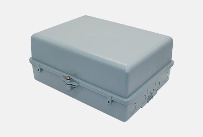 700 700