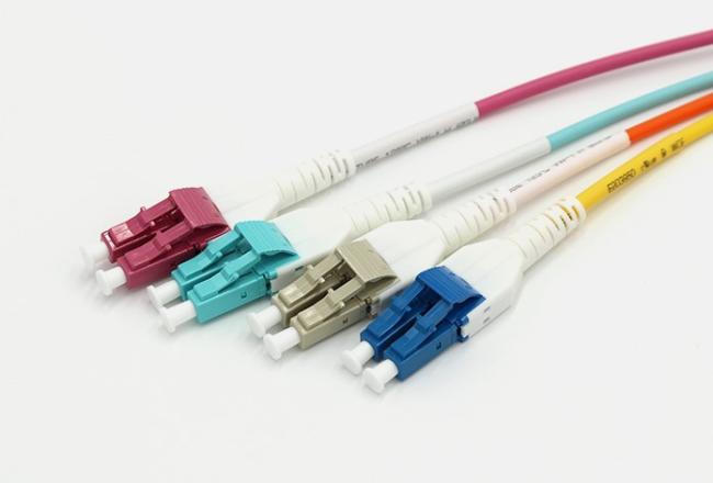 700 700