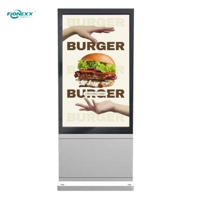China Streamlined Enclosure Outdoor Digital Totem 86inch Wide Viewing Angle for sale