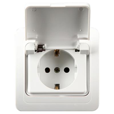 China High quality Ceramic base Eure wall sockets splash proof power outlet EU plug wall power socket with cover for sale