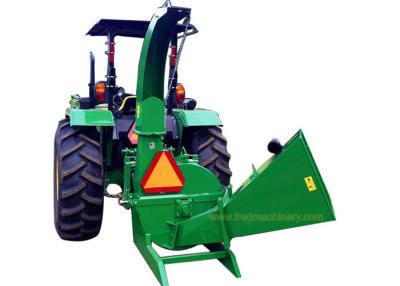 China BX62 Self Feeding Compact Tractor Wood Chipper Shredder 3 Point Hitch Mounting System for sale