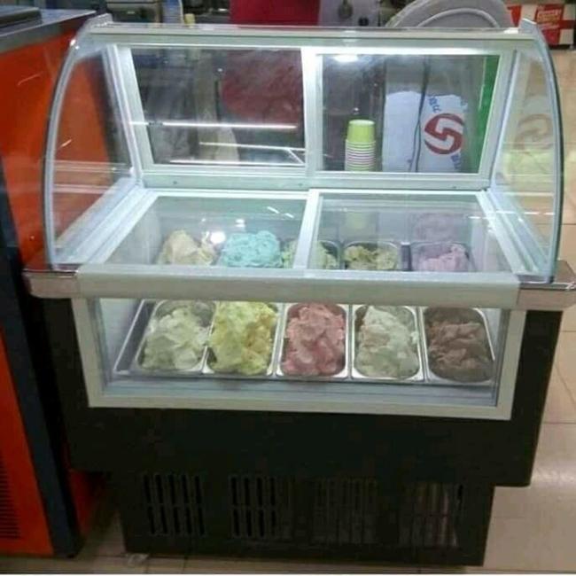 Haagen-dazs style ice cream refrigeration display cabinet direct cooling freezer 4