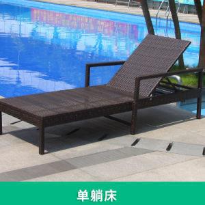 China Aluminium-Pool-Sonnenstühle Wicker Outdoor-Strand-Lounge-Stühle zu verkaufen