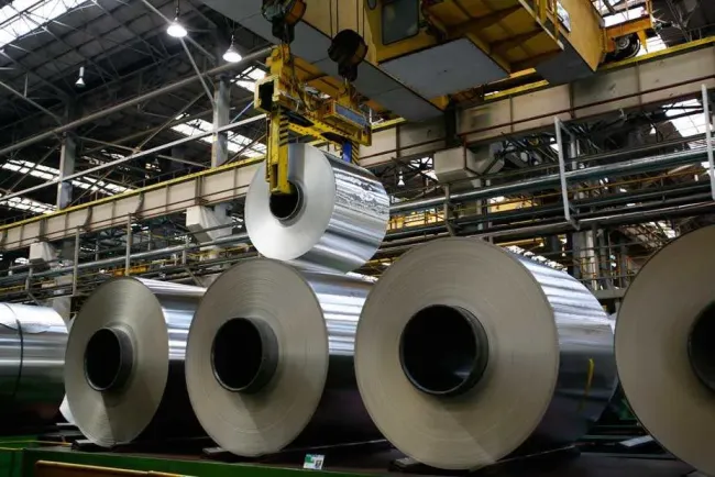 Wholesale Aluminum Plate Roll 1050 1060 1100 3003 3004 3105 5052 Blue PVC/PE Film Coated Aluminum Sheet Coil Price Per Kg