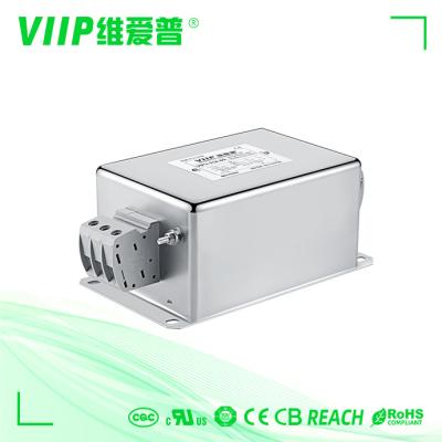 中国 3 Phase 3 Wire Emi Filter AC 100A Filter Current Resistant EMI Filter  Very Low Leakage Current 販売のため