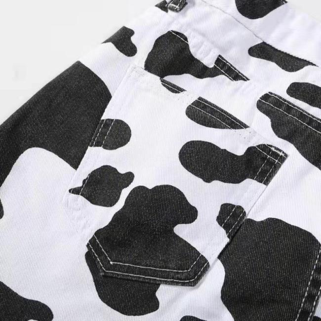 2023 Hot Selling Fashion Women Casual Skinny Printed Short Jeans Ladies Milk Cow Print Shorts Denim Pants