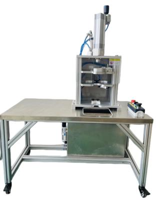 China Semi Automatic Horizontal Filling Machine For Packing Glass / Silicone / Sealing / Nail Free Glue à venda
