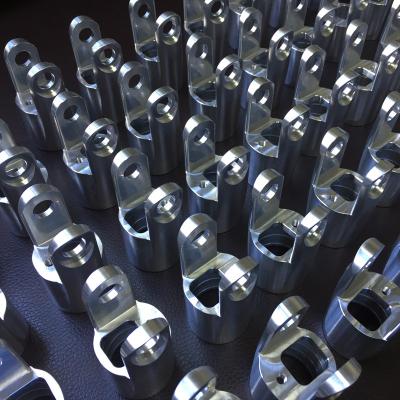 China Las piezas de torneado que trabajan a máquina rápidas del CNC, CNC de aluminio de encargo parte la precisión de 0.01m m en venta