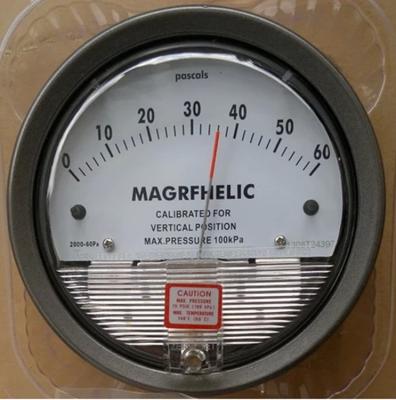 China Magrfhelic Micro Air Low Analog Differential Pressure Gauge 0-60pa for sale