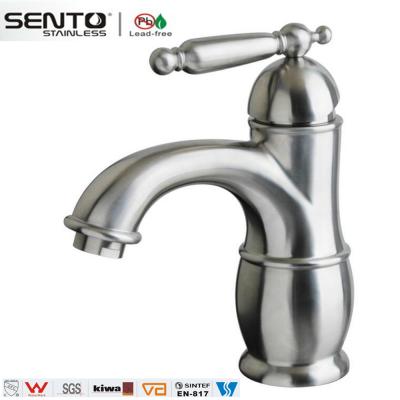 China Classical style single handle crown basin faucet with cheap price for sale