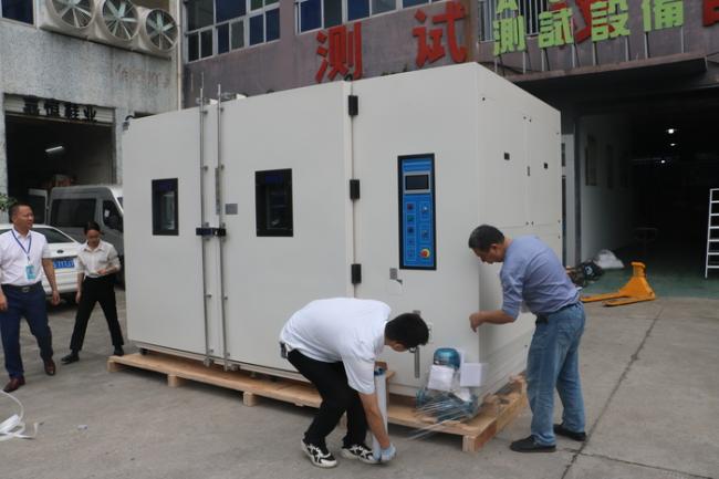 Modular walk-in climatic chamber exterior view with door and control panel