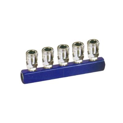 China Quick Coupling Pneumatic Tube Fittings Self - Locking Straight Type Metal Coupler for sale