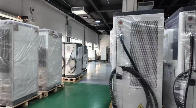 McKee 120kW Outdoor EV Charger side view