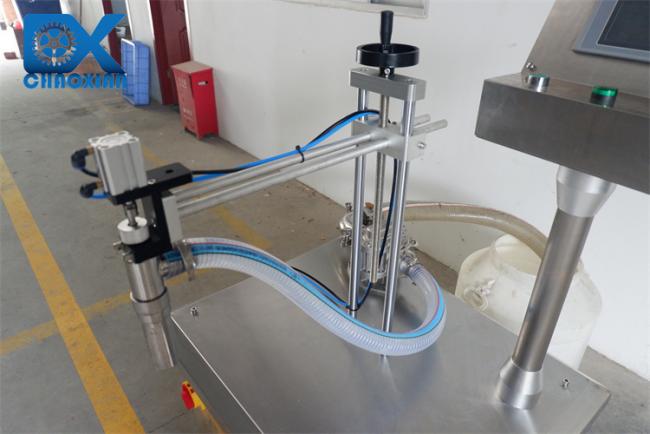 Automatic Single Head Servo Motor Gear Pump Rotor Pump 20 Liter Liquid Bottle Filling Machine