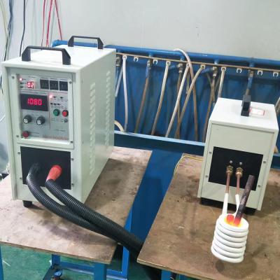 China calentador de inducción del horno de inducción del hierro de 3KG 25KW para el oro de fusión en venta