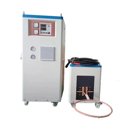 China Equipo de tratamiento de calentamiento por inducción 30KHZ para todos los metales que calientan la máquina de calentamiento por inducción 160KW en venta