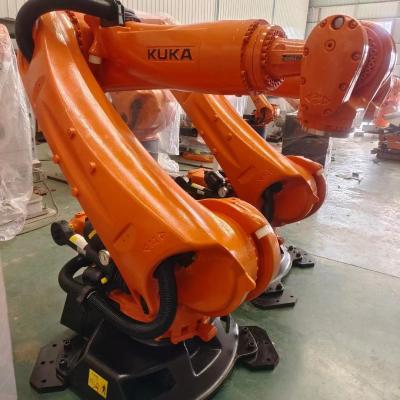 China Kuka Kr210 Sistema de brazo robótico usado C4 210 Kg Carga útil 2700mm Llegar a 1066 Kg Peso corporal en venta