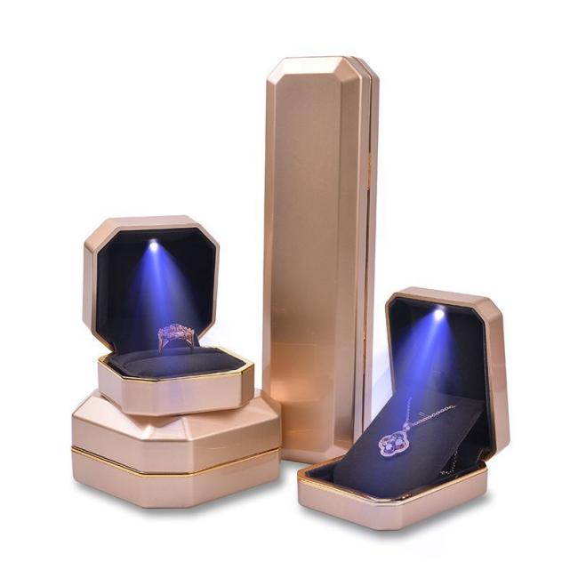 Customized Printing Refreshes Fashion Design LED Jewelry Jewellery Ring Necklace Earings Gift Box Luxury Sets Watch Packaging Packing Display Boxes