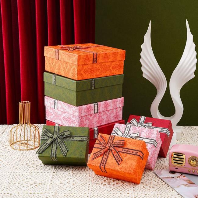 Rigid Cardboard Paper Packaging Carton Box, Luxury Apparel and Shoes Gift Box