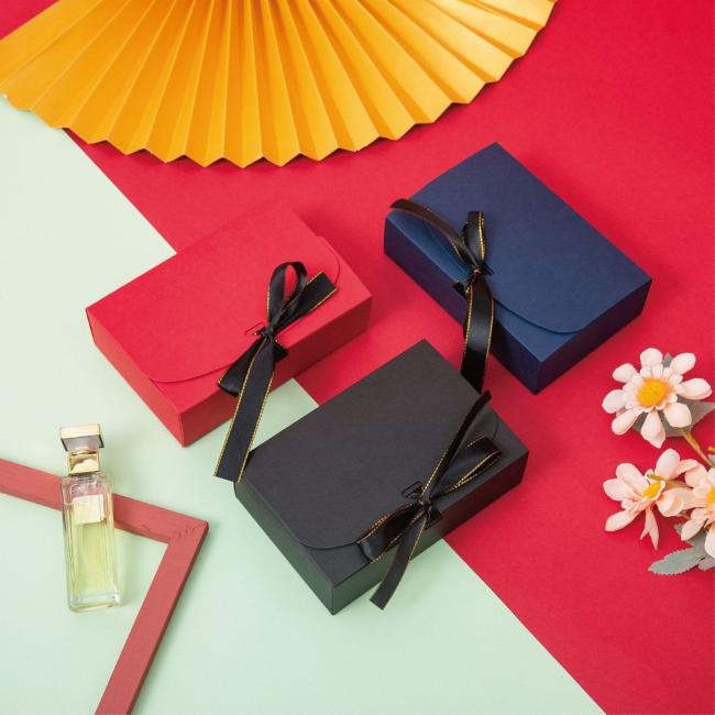 China Wholesale Cosmetic Folding Cardboard Box, White Cardboard Custom Logo Printed Perfume Lipstick Paper Carton Box