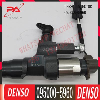 China Inyector de combustible común original del carril 095000-5960 095000-5963 para Hino J07E/J08 23670-E0301 23670-E0300 23910-1400 en venta