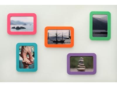 China No Residue Removable Double Sided Self Adhesive Photo Frame With Mounting Strips for sale