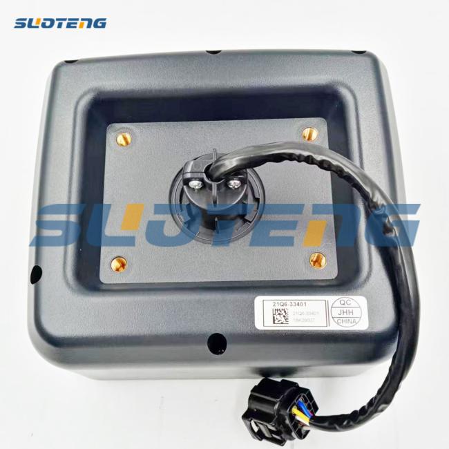 21Q6-33401 Cluster Panel Monitor close-up