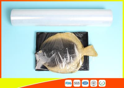 Chine Le PVC frais de bout droit s'accrochent emballage de nourriture de film, enveloppe en plastique de restauration douce transparente à vendre