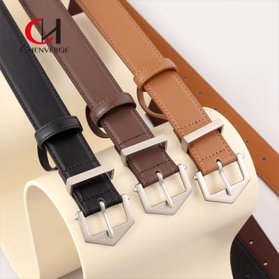 China Tiktok Ladies Leather Belt Proposal With PU Material Golden Triangle Buckle à venda