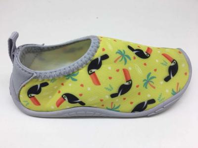 China Multicolor Thin Sole Childrens Shoes Sandals Cushioning Insole Youth Summer Sandals en venta