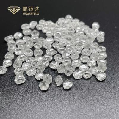 Chine 1,0 1,5 diamants bruts développés par laboratoire HPHT Diamond For Rings blanc non coupé rugueux de carat à vendre