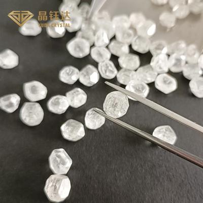 China diamantes crecidos laboratorio áspero de 0.6ct DEF VVS HPHT naturales para el diamante sintético flojo en venta