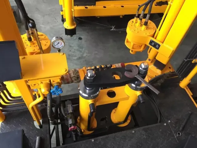 Geotechnical Investigation Drilling Rig Soil Hydraulic Static Cone Penetrometer CPT Probe