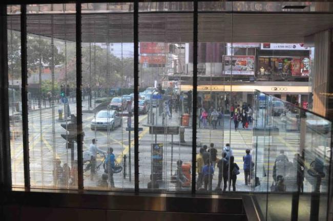 Indoor Glass 1000MMx500MM P3.91 Transparent LED Wall 0