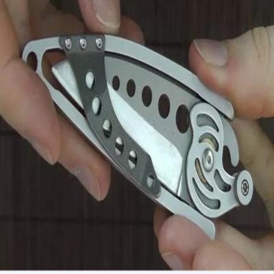 China Personalized Punched Short Tactical Pocket Knife Cutter Hunting Knife Designs for sale