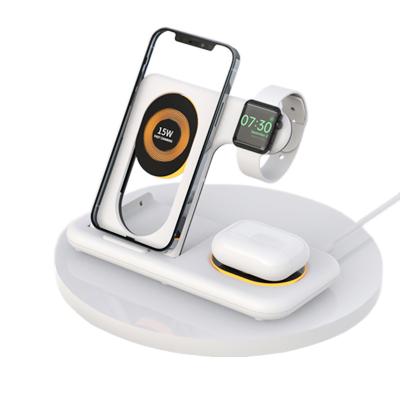 China High Quality Fast Charging Station Stand Charger Wireless Charger 4 In 1 For Apple for sale