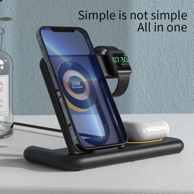 China 2022 New Arrival Transparent 3 In 1 Charging Dock Foldable 3 In 1 Wireless Charger For Apple for sale